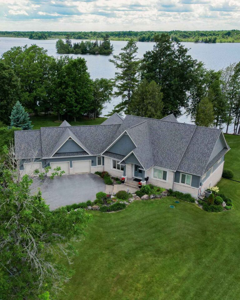 vanity roofing kingston residential roofing job
